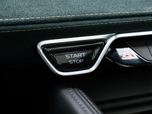 Внедорожник Geely Monjaro 2024 года, 3120000 рублей, Краснодар