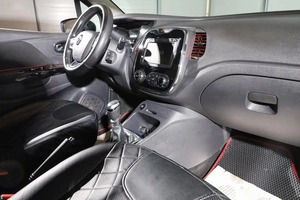 Внедорожник Renault Kaptur 2019 года, 1699000 рублей, Новосибирск