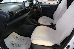 Хетчбэк Toyota Yaris 2020 года, 1199000 рублей, Омск