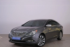 Седан Hyundai Sonata 2010 года, 989000 рублей, Омск
