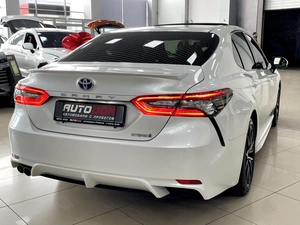 Седан Toyota Camry 2021 года, 3697000 рублей, Солонцы