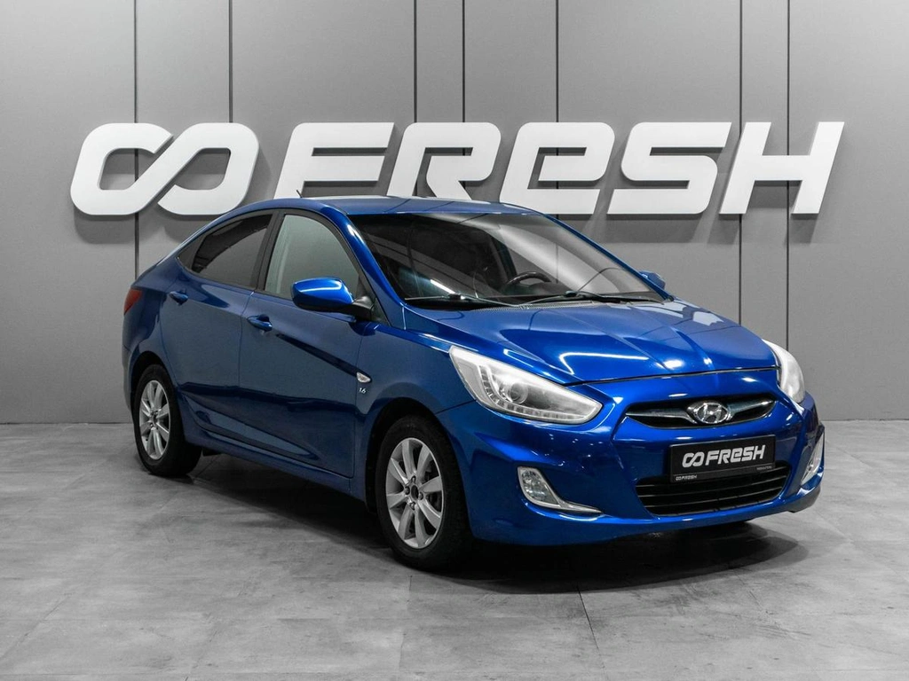 Седан Hyundai Solaris 2013 года, 840000 рублей, Тюмень