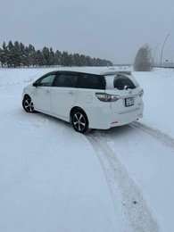 Минивэн Toyota Wish 2014 года, 1800000 рублей, Емельяново