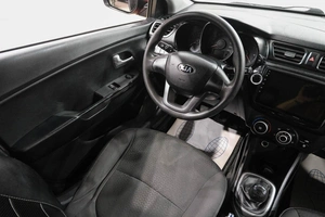 Седан Kia Rio 2013 года, 789000 рублей, Новокузнецк