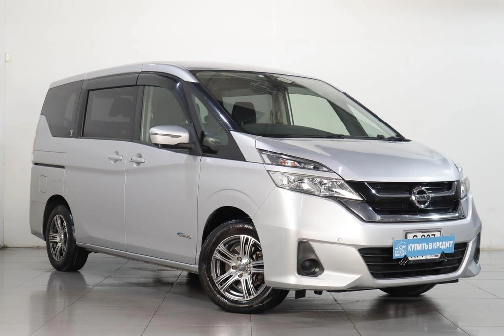 Минивэн Nissan Serena 2018 года, 1929000 рублей, Челябинск