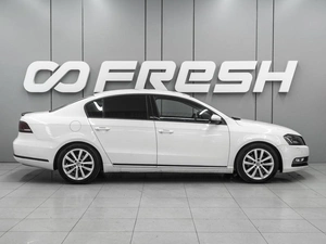 Седан Volkswagen Passat 2013 года, 1510000 рублей, Ростов-на-Дону