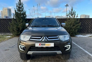Внедорожник Mitsubishi Pajero Sport 2015 года, 1920000 рублей, Красноярск