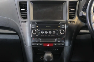 Универсал Subaru Outback 2011 года, 1599000 рублей, Омск