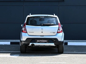 Хетчбэк Renault Sandero 2014 года, 899000 рублей, Кирилловка