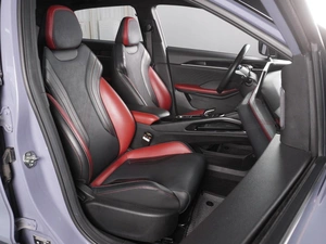 Внедорожник Geely Coolray 2024 года, 1699000 рублей, Красный Пахарь