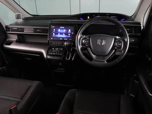 Минивэн Honda Stepwgn Spada 2019 года, 2799000 рублей, Воронеж