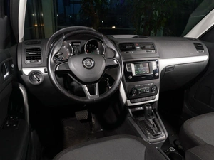 Внедорожник Skoda Yeti 2017 года, 1570222 рублей, Тверь