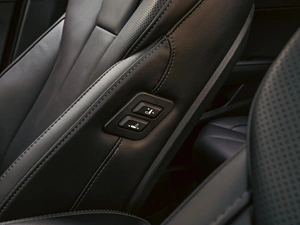 Седан Hongqi H5 2022 года, 2150000 рублей, Краснодар