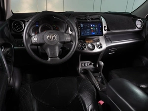 Внедорожник Toyota RAV4 2010 года, 1329000 рублей, Воронеж