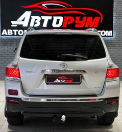 Внедорожник Toyota Highlander 2012 года, 2357000 рублей, Красноярск