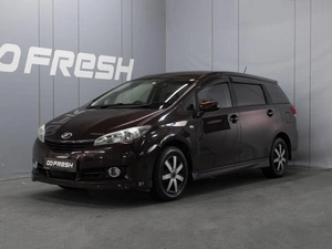 Минивэн Toyota Wish 2010 года, 1400000 рублей, Омск