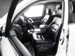 Внедорожник Toyota Land Cruiser 2021 года, 8299000 рублей, Тюмень