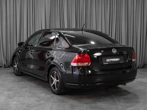 Седан Volkswagen Polo 2011 года, 720000 рублей, Тюмень