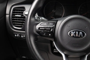 Седан Kia Rio 2021 года, 1949000 рублей, Оренбург