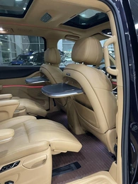 Минивэн Voyah Dream 2023 года, 4997000 рублей, Солонцы