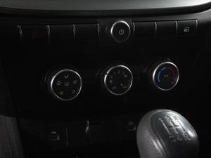 Седан ВАЗ (LADA) Vesta 2024 года, 1379000 рублей, Минеральные Воды