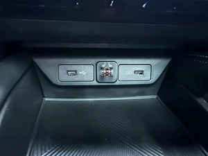 Внедорожник Geely Coolray 2023 года, 2100000 рублей, Абакан