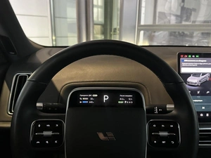 Внедорожник Li Auto L9 2023 года, 6500000 рублей, Уфа