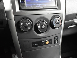 Седан Toyota Corolla 2012 года, 1099900 рублей, Казань