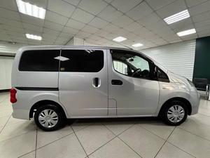 Минивэн Nissan NV200 2015 года, 1149000 рублей, Ачинск
