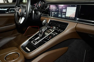 Лифтбек Porsche Panamera 4S 2018 года, 8649000 рублей, Ульяновск