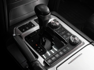 Внедорожник Toyota Land Cruiser 2017 года, 5099000 рублей, Тюмень
