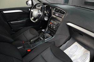 Седан Citroen C4 2013 года, 599000 рублей, Тюмень