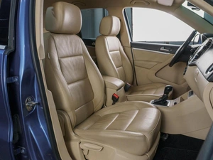 Внедорожник Volkswagen Tiguan 2015 года, 1649000 рублей, Сургут