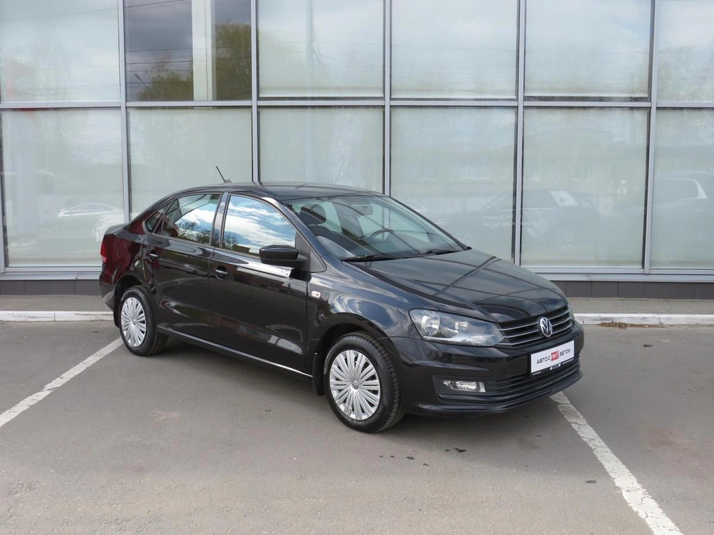 Седан Volkswagen Polo 2017 года, 1465000 рублей, Брянск