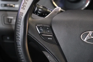 Седан Hyundai Sonata 2010 года, 989000 рублей, Омск