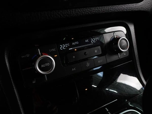 Внедорожник Volkswagen Touareg 2014 года, 1749000 рублей, Воронеж