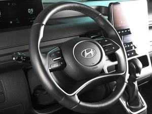 Минивэн Hyundai Staria 2024 года, 6359000 рублей, Ростов-на-Дону