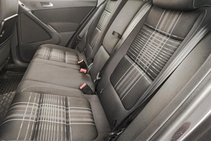 Внедорожник Volkswagen Tiguan 2015 года, 1699000 рублей, Челябинск