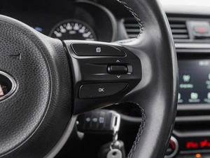 Хетчбэк Kia Rio X-Line 2018 года, 1680000 рублей, Волгоград