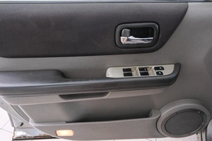Внедорожник Nissan X-Trail 2006 года, 849000 рублей, Красноярск