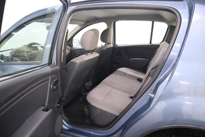 Хэтчбек Renault Sandero 2011 года, 675000 рублей, Железногорск