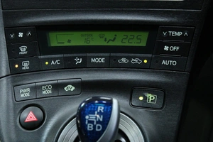 Лифтбек Toyota Prius 2011 года, 1153000 рублей, Солонцы