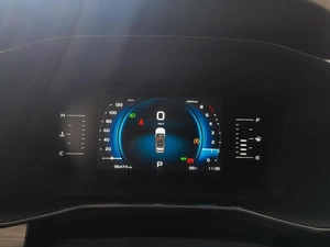 Внедорожник Geely Atlas 2023 года, 2000000 рублей, Смоленск