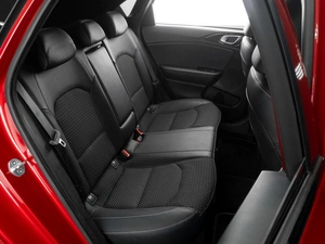 Хетчбэк Kia Ceed 2018 года, 1909000 рублей, Тюмень