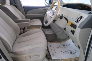 Минивэн Toyota Estima 2006 года, 1899000 рублей, Омск
