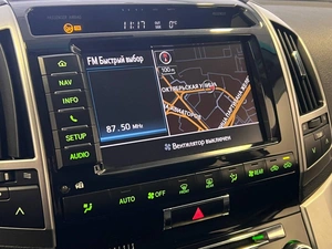 Внедорожник Toyota Land Cruiser 2012 года, 3749000 рублей, Красноярск