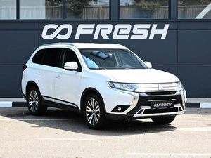 Внедорожник Mitsubishi Outlander 2021 года, 1899000 рублей, Кирилловка