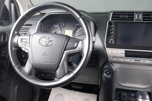 Внедорожник Toyota Land Cruiser Prado 2021 года, 6099000 рублей, Оренбург