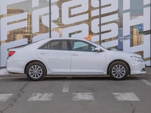 Седан Toyota Camry 2014 года, 1944000 рублей, Краснодар