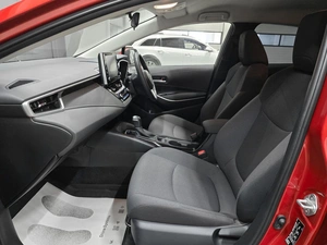 Седан Toyota Corolla 2019 года, 1765000 рублей, Красноярск